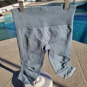 Lululemon Cropped Leggings